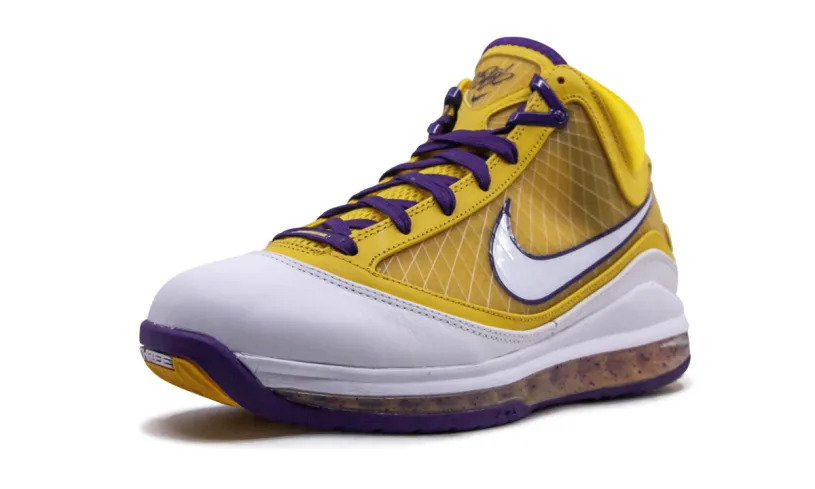 Nike Basketball Air Max Lebron 7 'Media Day'